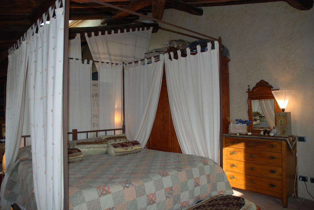 Podere Le Buche Pelago Ngoại thất bức ảnh